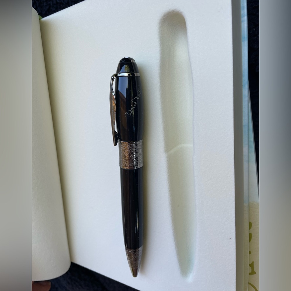 Mont Blanc Writers Edition Daniel Defoe Ballpoint Pen